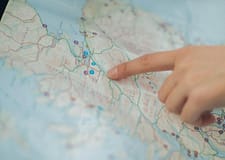 Moradores exigem melhoria das vias paralelas ao IP8 em Santiago do Cacém