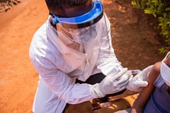 Médio Oriente: Trégua permite vacinar 72 mil crianças contra poliomielite num dia em Gaza