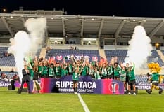 Sporting vira resultado e conquista Supertaça feminina de futebol