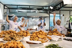 Marionetas gigantes vão a Ílhavo ao Festival do Bacalhau com mensagem ecológica