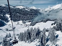 Acidente em teleférico em Espanha provoca pelo menos 17 feridos graves