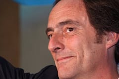 Paulo Portas alerta que manipulação política das redes sociais pode aniquilar democracia