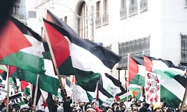 Médio Oriente: Papa pede investigação sobre genocídio em Gaza no seu novo livro