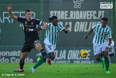 Rio Ave e Casa Pia empatam a dois golos em Vila do Conde