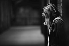 Série televisiva ajuda jovem a reconhecer abusos: padrasto detido em Torres Vedras