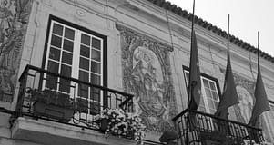 Buscas na Câmara de Cascais por suspeitas de corrupção, prevaricação e abuso de poder