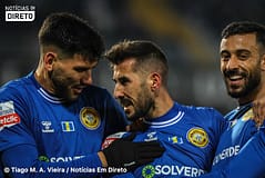 Vitória de Guimarães e Nacional empatam 2-2 no Minho