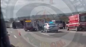 Trânsito normalizado na A1 após despiste de um camião de mercadorias