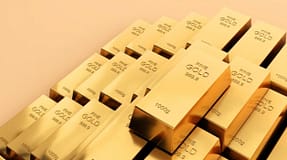 Ouro atinge novo recorde ao aproximar-se dos 3.025 dólares por onça