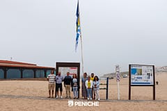 Peniche garante o Galardão “Bandeira Azul” em 7 praias do concelho e “Praia Acessível” no Baleal-Sul e Medão-Supertubos