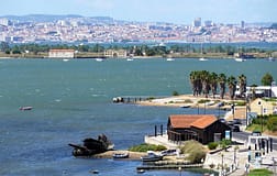 Suspeito da morte de casal sem-abrigo no Seixal detido em Espanha