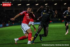 Benfica perde com Casa Pia e pode ficar ainda mais longe do líder