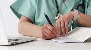 Federação dos médicos avança com greve nacional a 23 e 24 de julho