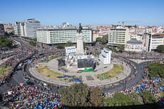 Seis mil trabalhadores do município de Lisboa homenageados pelo papa por trabalho na JMJ