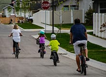 Maior comboio de alunos que usam bicicleta para a escola circula em Leiria