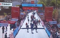 Vuelta: Van Aert vence última etapa em Portugal e reforça liderança