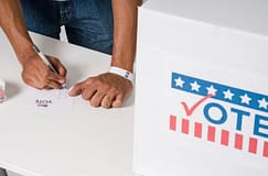 Trump anuncia senador J.D. Vance como candidato a vice-presidente na corrida à Casa Branca