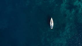 Pelo menos cinco migrantes morreram em tentativa de atravessar o Canal da Mancha