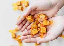 Apreendidas 120 caixas de rebuçados com cocaína no aeroporto de Maputo