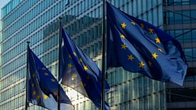 Eleições: Marcelo elogia adesão dos portugueses ao voto antecipado