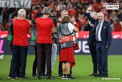 Sven-Göran Eriksson homenageado ao intervalo do jogo Benfica-Marselha