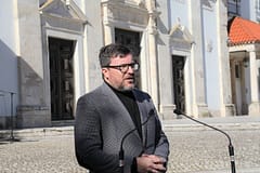 Autarca de Santarém ameaça ir para a porta do Ministério da Saúde se reunião não for agendada