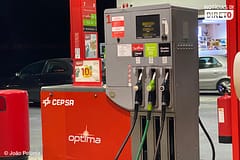 Cidadão persegue suspeito de assalto a bomba de gasolina e entrega-o à PSP na Marinha Grande