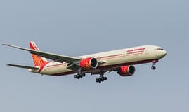 Avião da Air India com destino a Londres despenhou-se com 244 pessoas a bordo