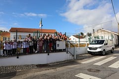 Câmara de Santarém entrega nova viatura de transporte escolar à Freguesia de Abrã