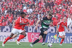 Sporting e Benfica empatam e adiam decisão do título para a última jornada