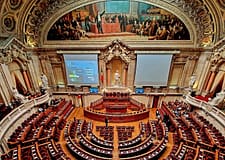 Mortágua acusa Governo de acumular “equivocos, danças de cadeiras e más escolhas”