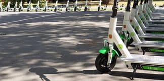 Trotinetes em Lisboa vão ter estacionamento obrigatório e limite de velocidade