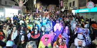 Corso Trapalhão mostra a espontaneidade do Carnaval de Torres Vedras