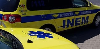 Estrada nacional na zona de Coina cortada ao trânsito devido a acidente