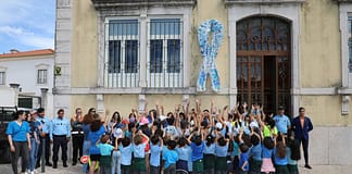 CPCJ de Santarém dinamiza Estafeta do Laço Azul contra maus tratos infantis