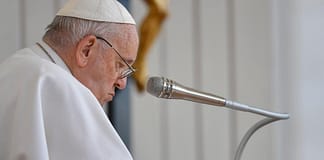 Papa Francisco pede perdão e manifesta vergonha por todos os pecados da Igreja