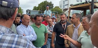 Agricultores do Oeste e Ribatejo manifestam-se na Ponte da Chamusca