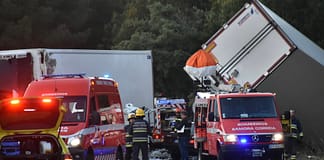 Dois mortos e três feridos em acidente na EN10 em Samora Correia