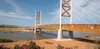 Marcelo sugere que ponte sobre o rio Trancão tenha o nome de Papa Francisco