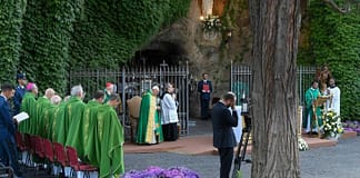 Israel: Papa pede o fim dos ataques armados entre israelitas e palestinianos