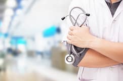 Reitor da U.Porto denuncia ameaças físicas no caso dos candidatos à Medicina