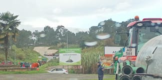 UE/Agricultores: Cerca 150 tratores em marcha lenta entre Óbidos e Caldas da Rainha