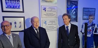 Pinto da Costa formaliza recandidatura à presidência do FC Porto